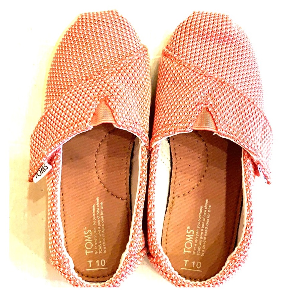 Tom’s Tiny Classics in Blossom Technical Knit GUC